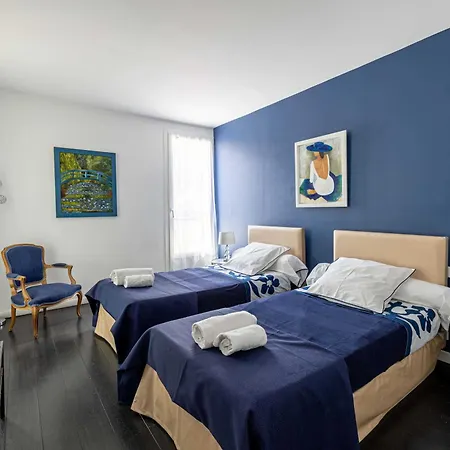 Apartment Splendid Flat In The Heart Of With Pa Saint-Tropez